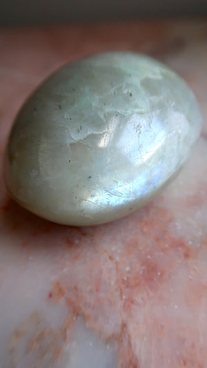 Large Garnierte (Green Moonstone)