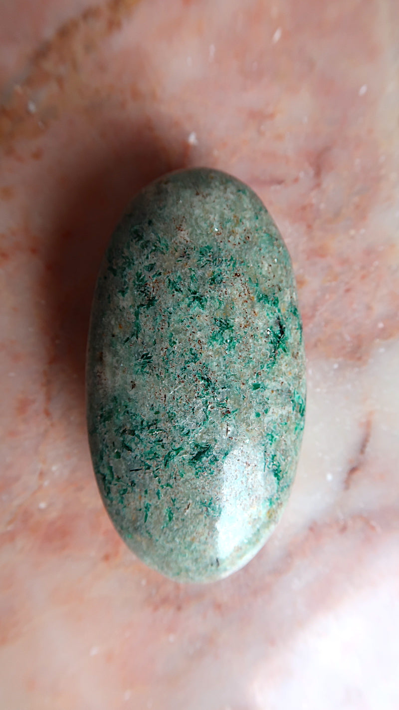 Fuschite Palmstone