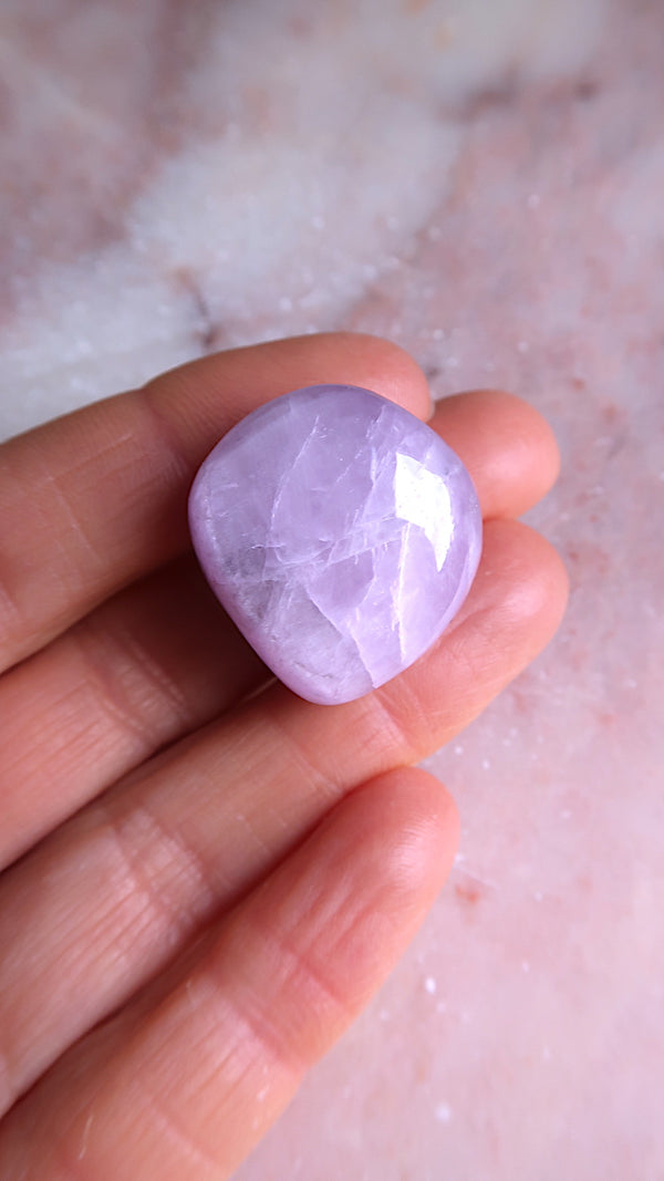 Shimmering Pink Kunzite