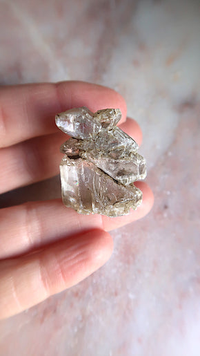Light Smokey Quartz Point