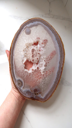 Large Sparkly Agate With Stand