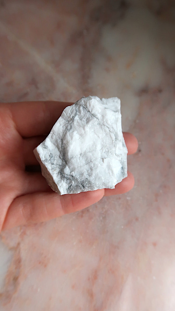 Raw White Howlite