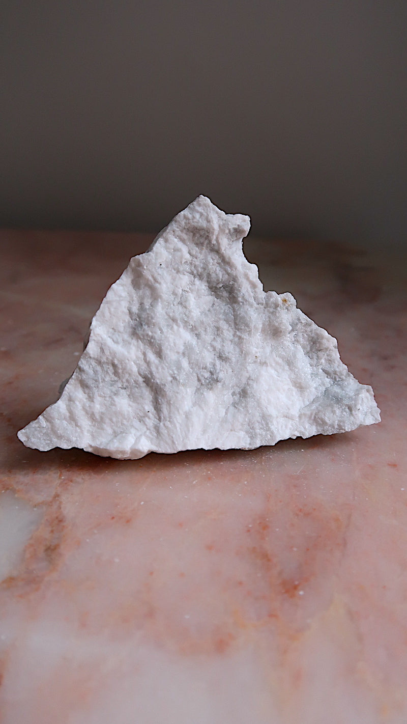 Raw White Howlite