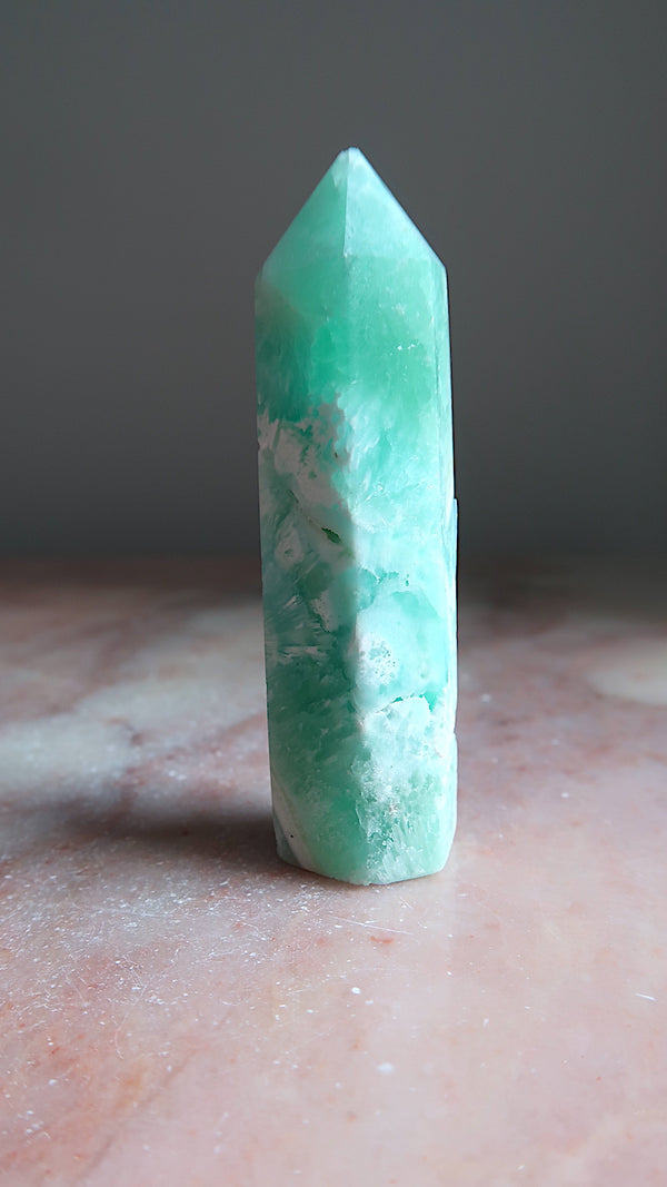 Aqua Hemimorphite Point