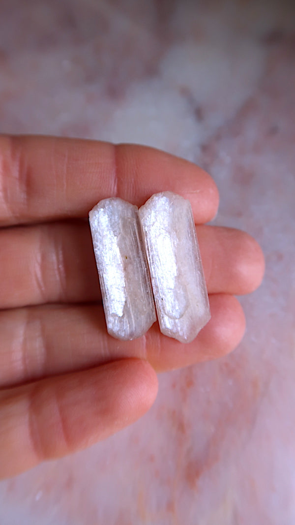 Stilbite Blades