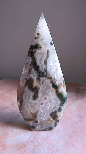 Moss Agate Tear Drop Point