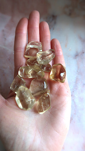 Golden Labradorite Tumble