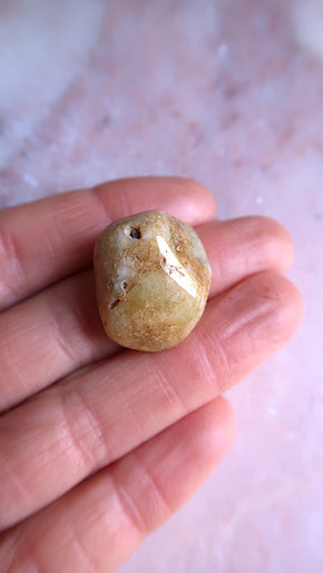 Green Garnet Pocket Stone