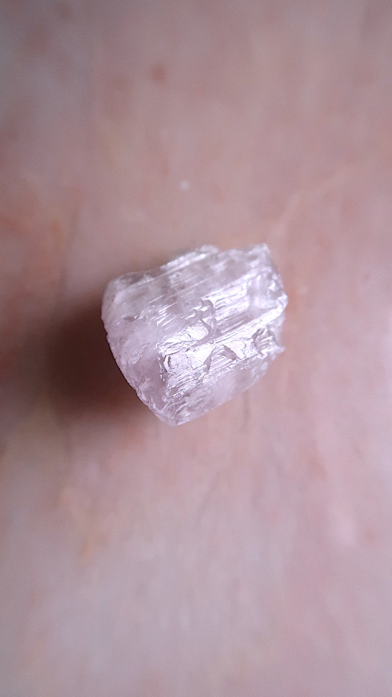 Raw Pink Kunzite