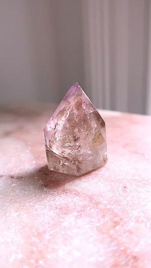 Phantom Amethyst Point