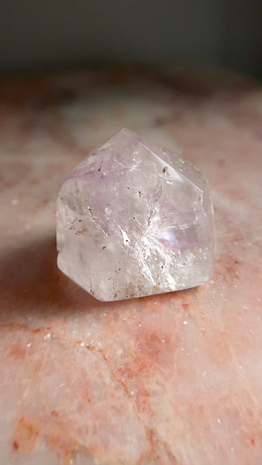 Light Amethyst Point