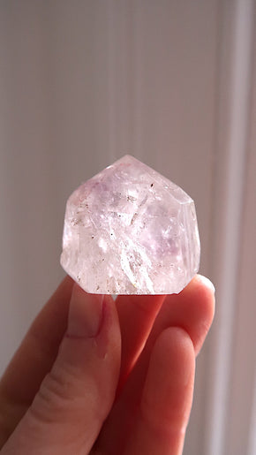 Light Amethyst Point