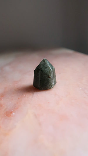 Extra Small Green Chlorite Point