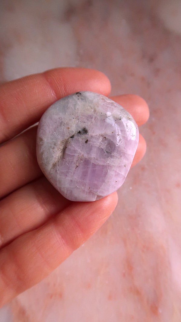 Kunzite Palmstone