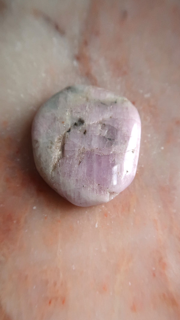 Kunzite Palmstone