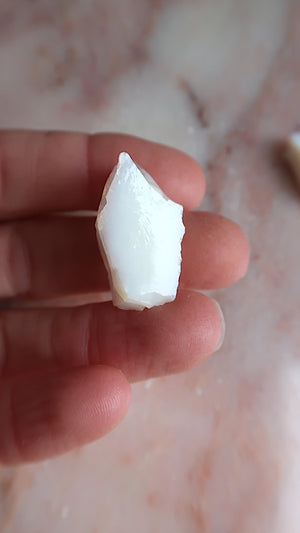 Butte White Opal
