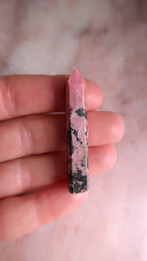 Rhodonite Point