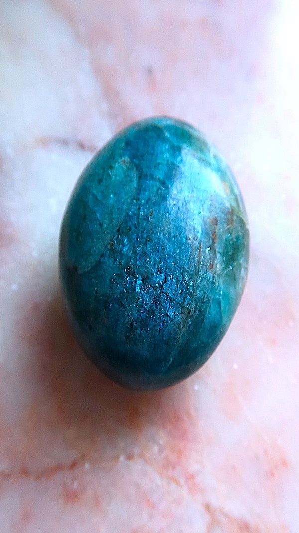 Premium Apatite Pebble