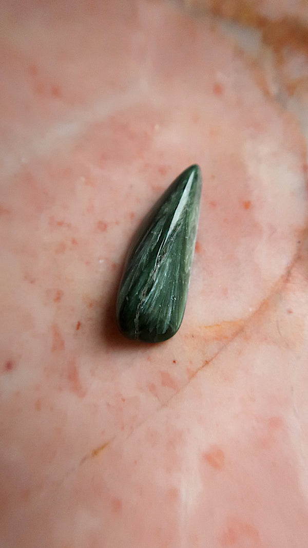 Seraphinite Tumble