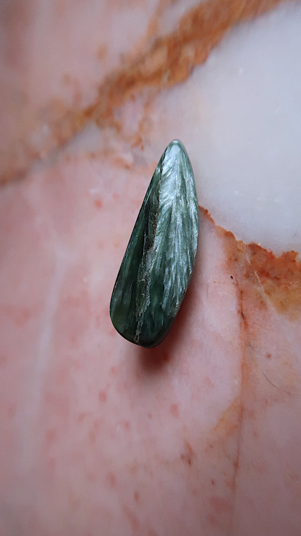 Seraphinite Tumble