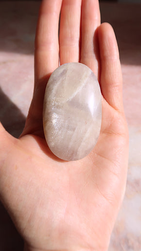 Moonstone Palm Stone