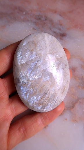 Moonstone Palm Stone