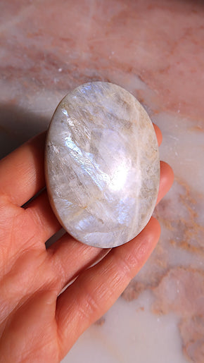 Moonstone Palm Stone