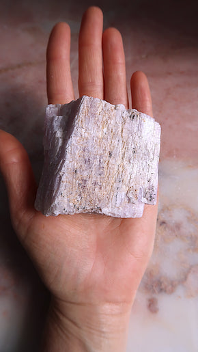 Raw Pink Kunzite