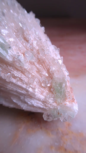 Rare: Scolecite & Green Apopyhllite