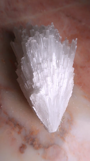 Rare: Scolecite & Green Apopyhllite