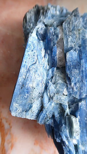 Extra Large Premium Kyanite