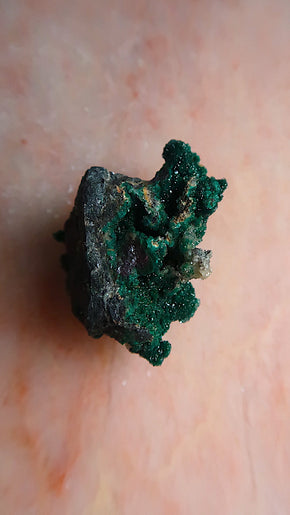 Premium Dioptase