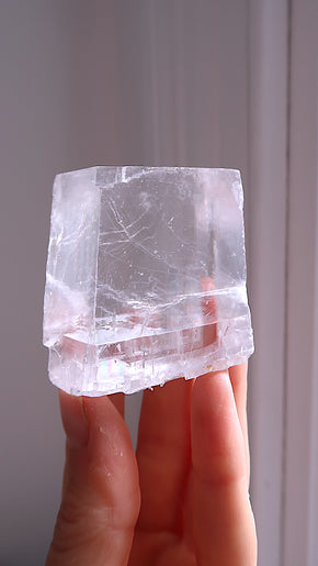 Large Clear Optical Calcite