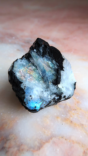 Raw Premium Rainbow Moonstone