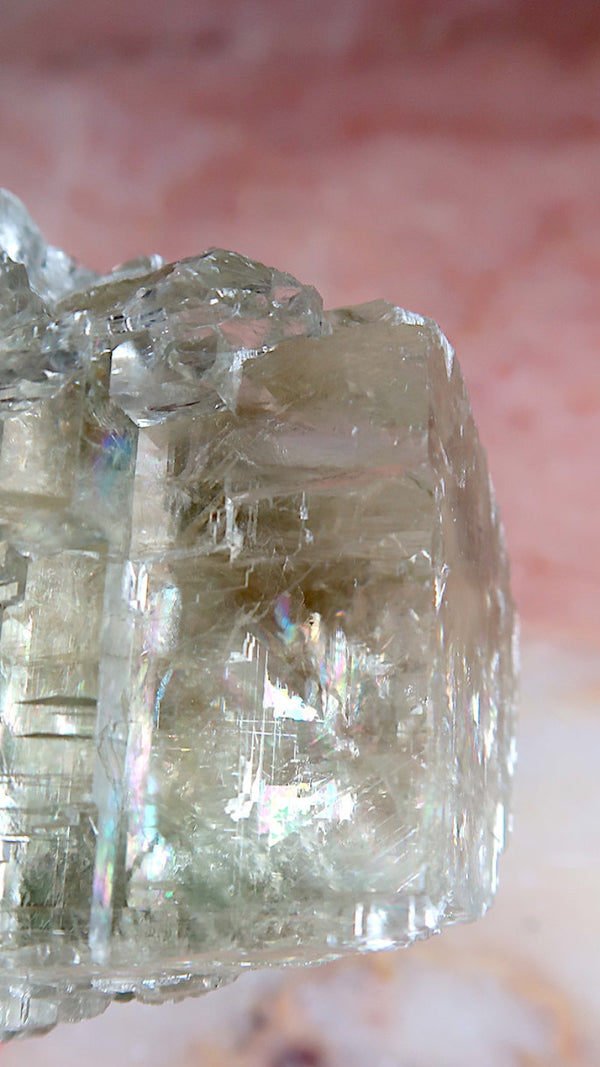 Premium Yellow Optical Calcite (rainbows)