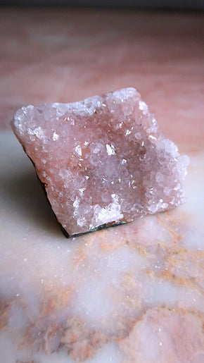 Premium Pink Anandalite (natural rainbow Quartz)