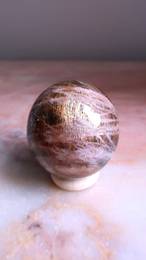 Premium Golden Pink Moonstone (gold rainbow)