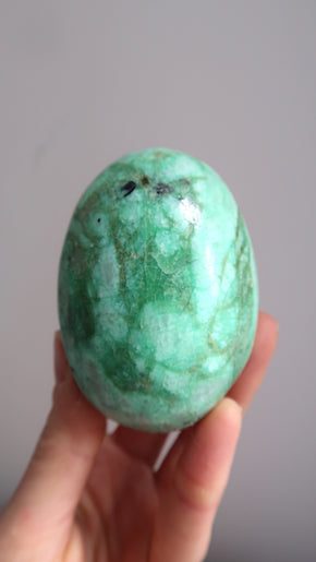 Large Garnierite Palm Stones