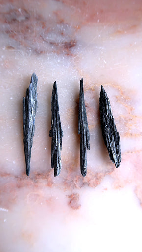 Black Kyanite Blades