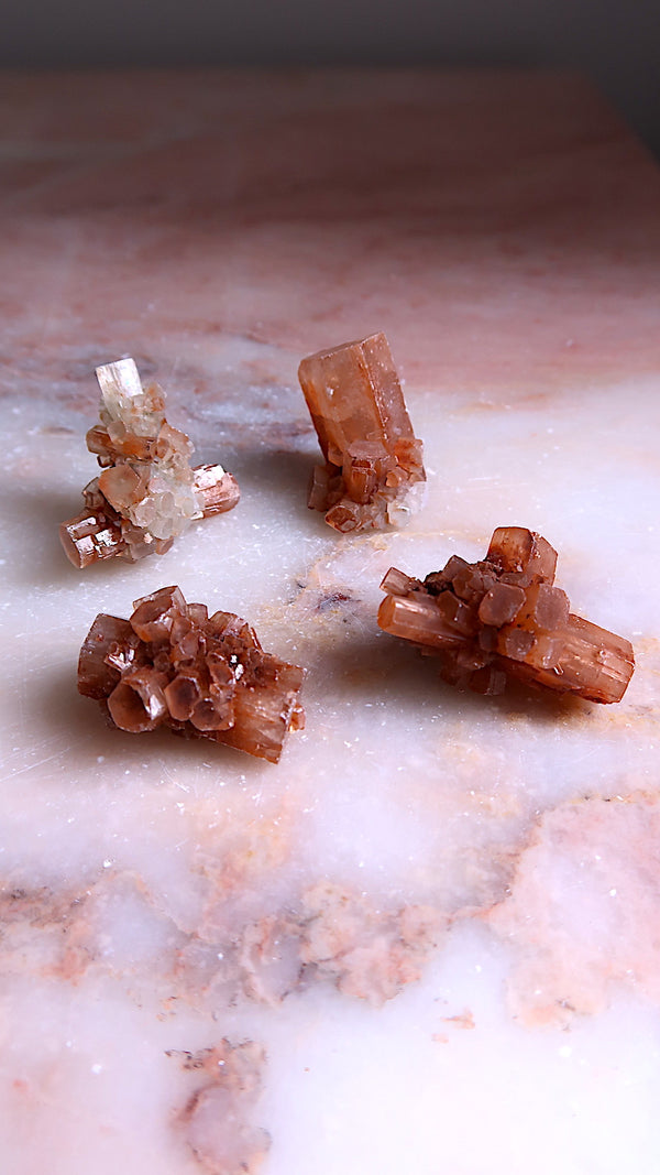 Aragonite Star Clusters