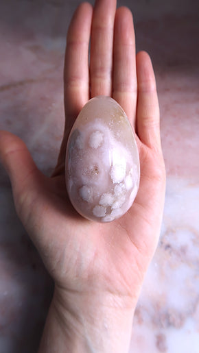 Large White flower Agate Egg