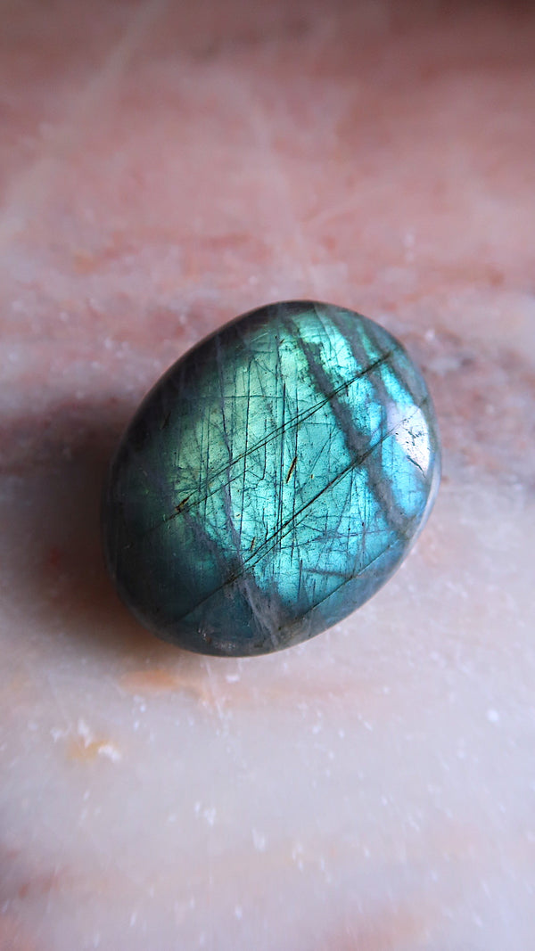 Labradorite Pebble