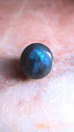 Labradorite Pebble