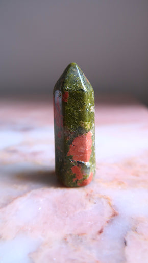 Small Unakite Point