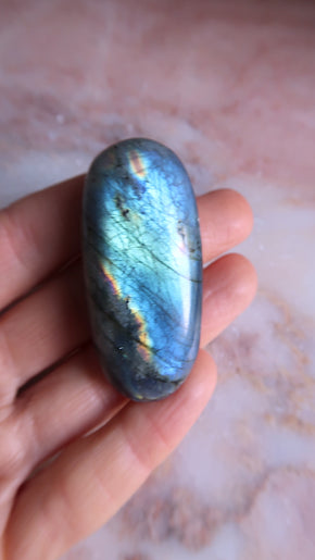 Labradorite Pebble