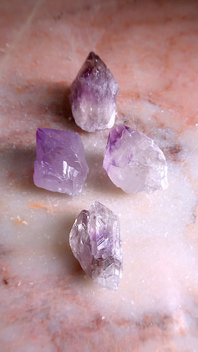 Amethyst Points