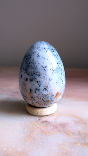 Merlinite Egg