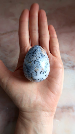 Merlinite Egg