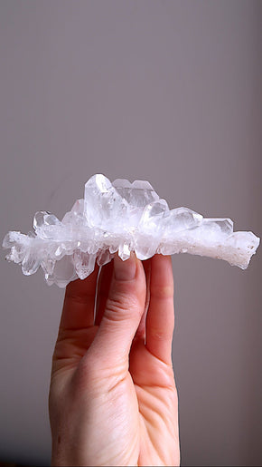 Extra Large Faden Quartz