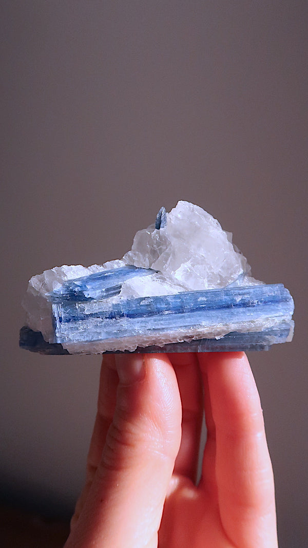 Premium Kyanite